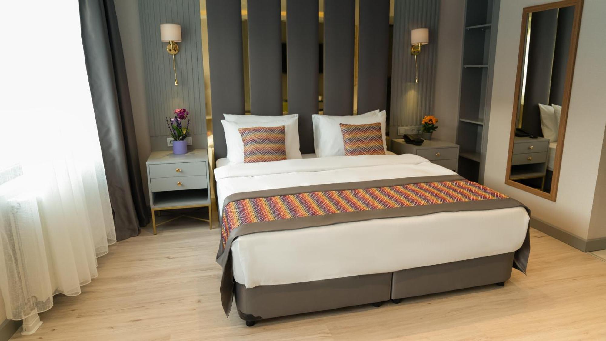 The Kuelsuemz Hotel อิสตันบูล ภายนอก รูปภาพ